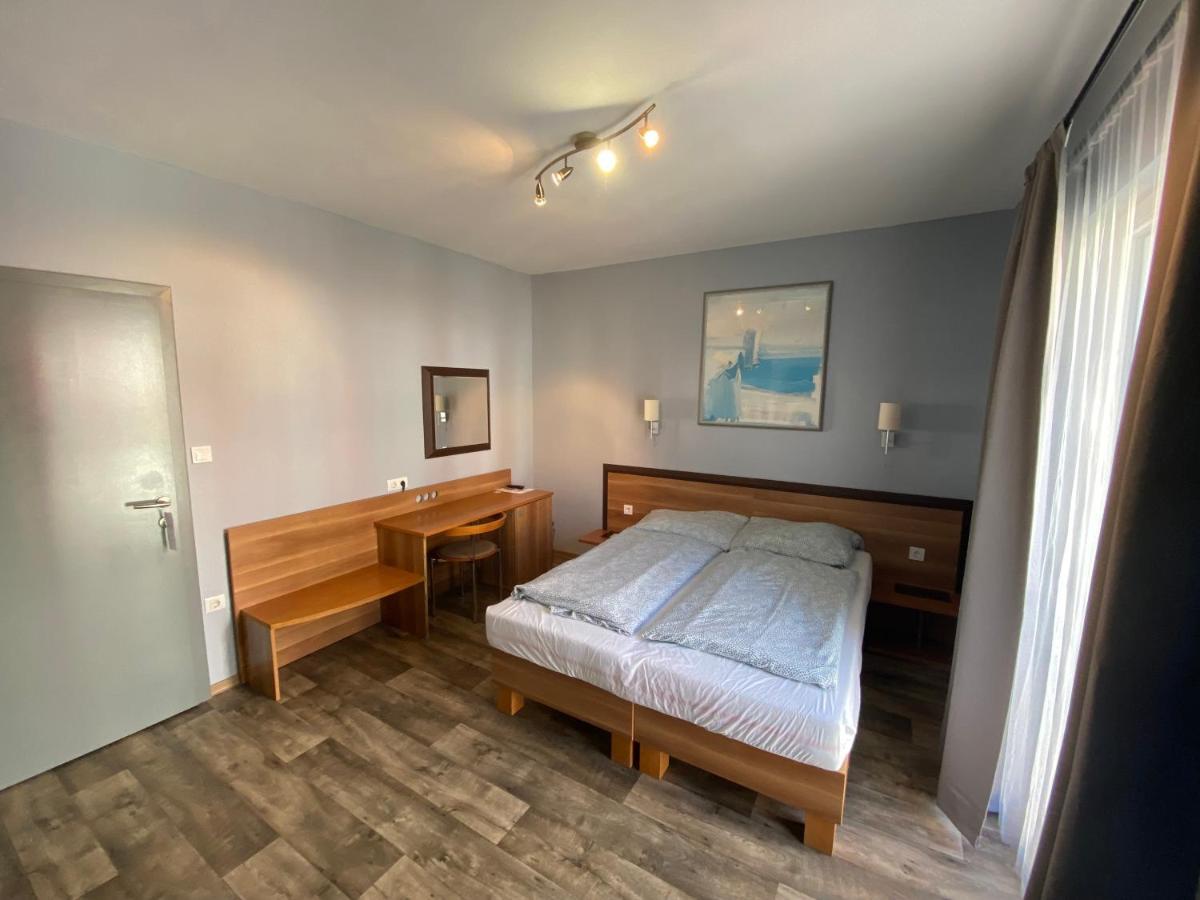 Kalcit Tourist Motel Belapatfalva Exteriér fotografie