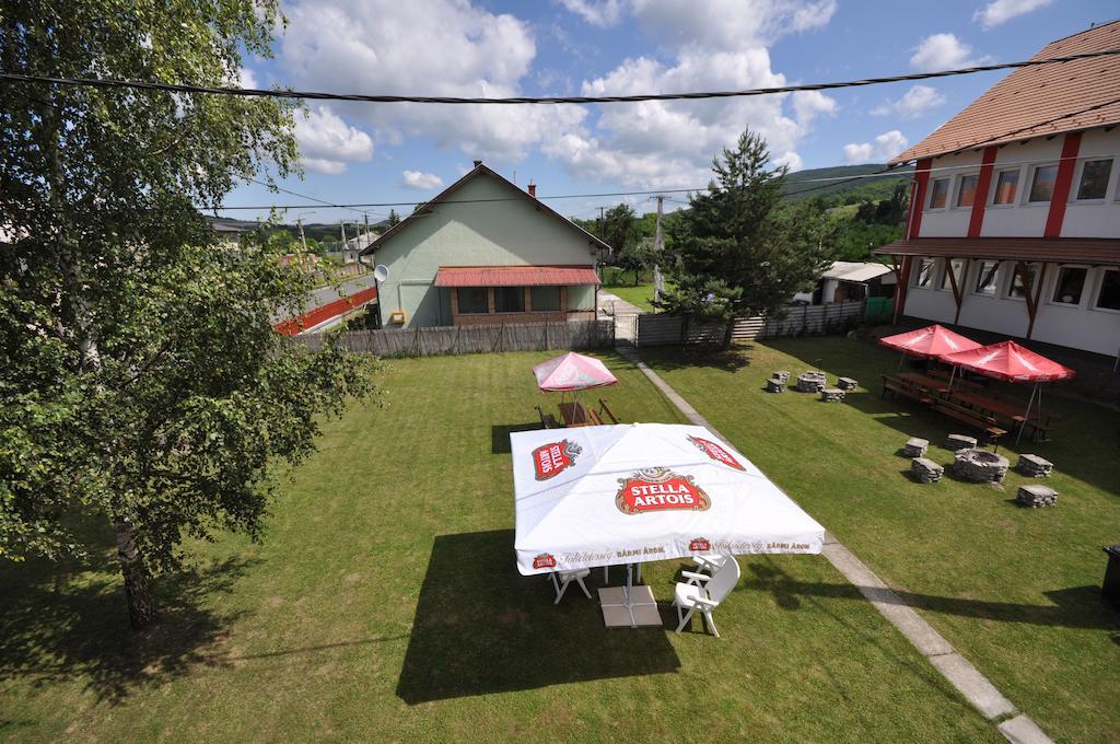Kalcit Tourist Motel Belapatfalva Exteriér fotografie
